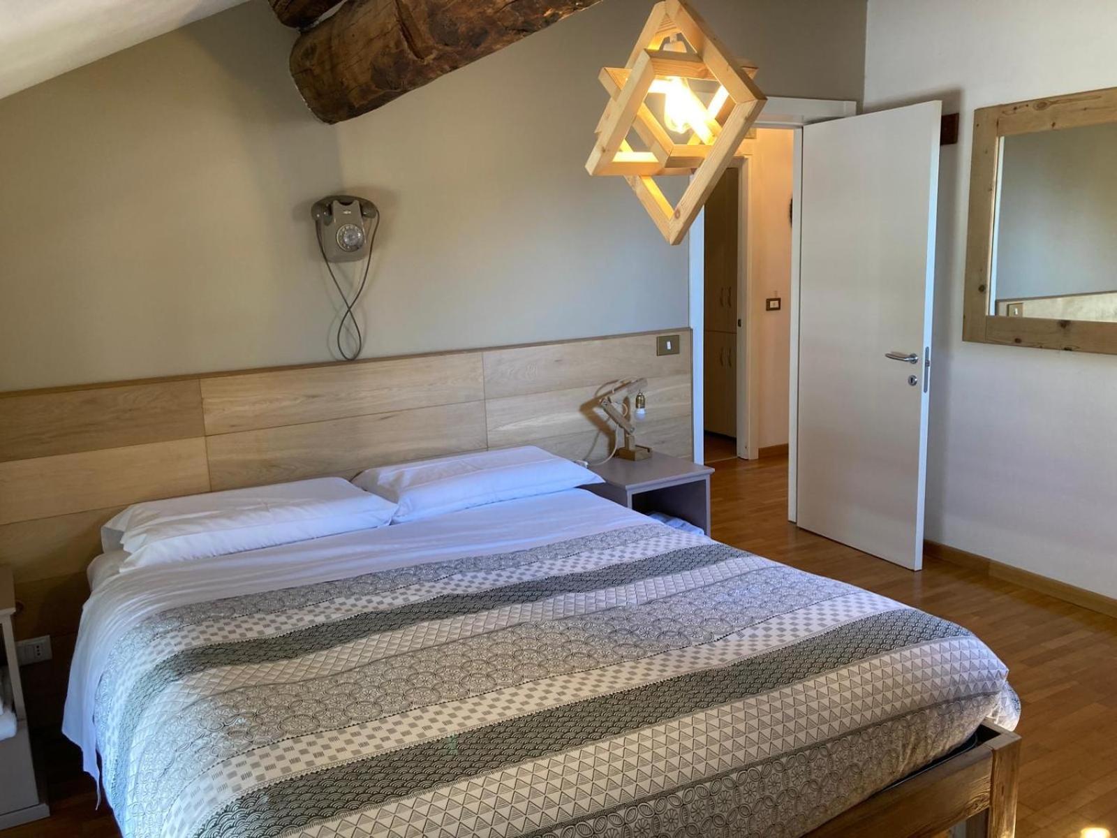 A Casa Di Checco Bed and Breakfast Feltre Eksteriør billede